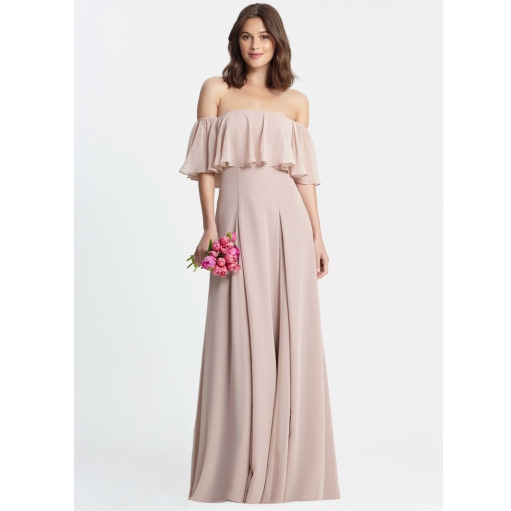 monique bridesmaid dresses Monique Lhuillier Dress Womens 8 Evening Party Plum Satin Full Length Bridesmaid